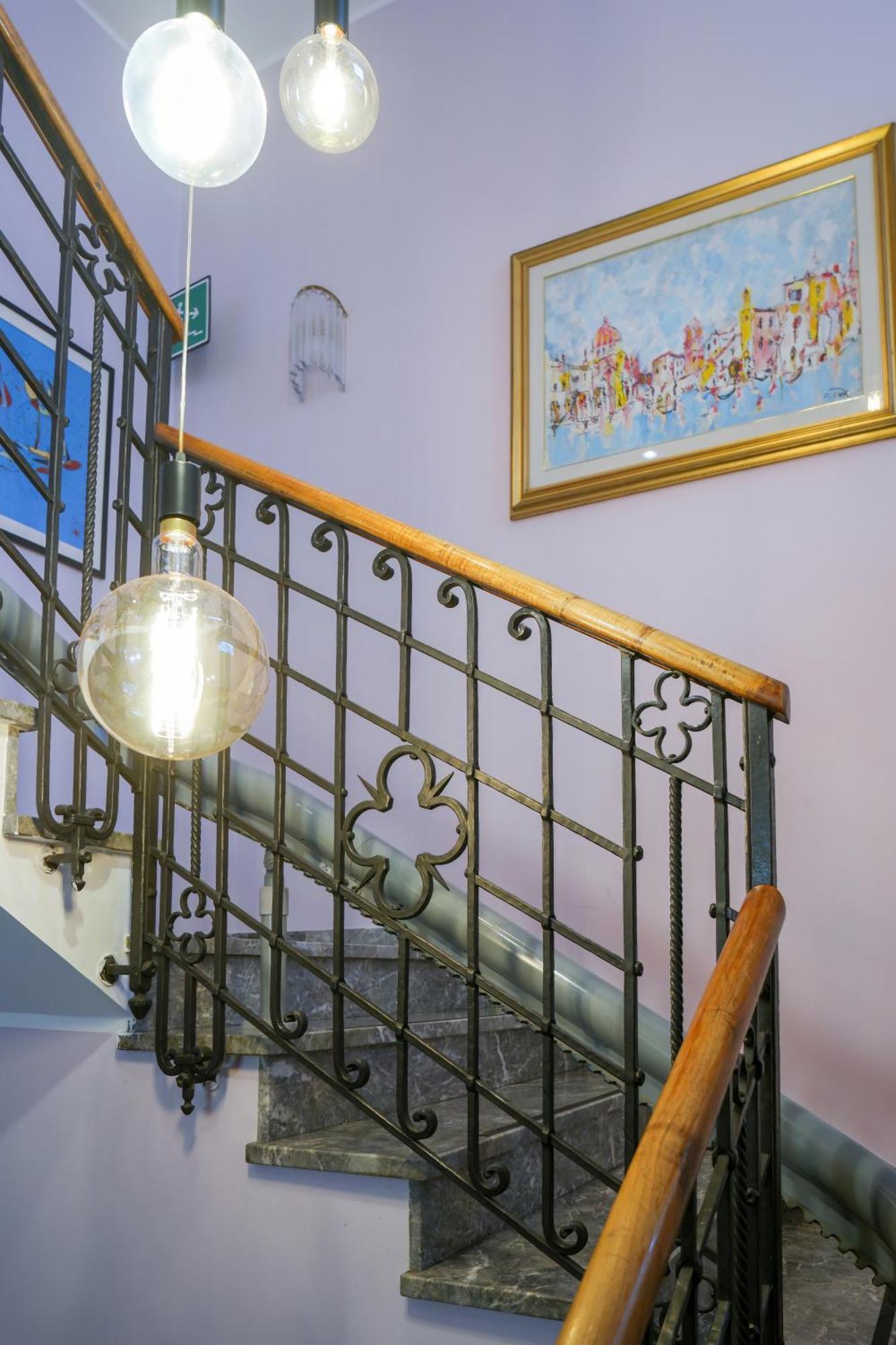 Hotel Alla Giustizia เมสเตร ภายนอก รูปภาพ