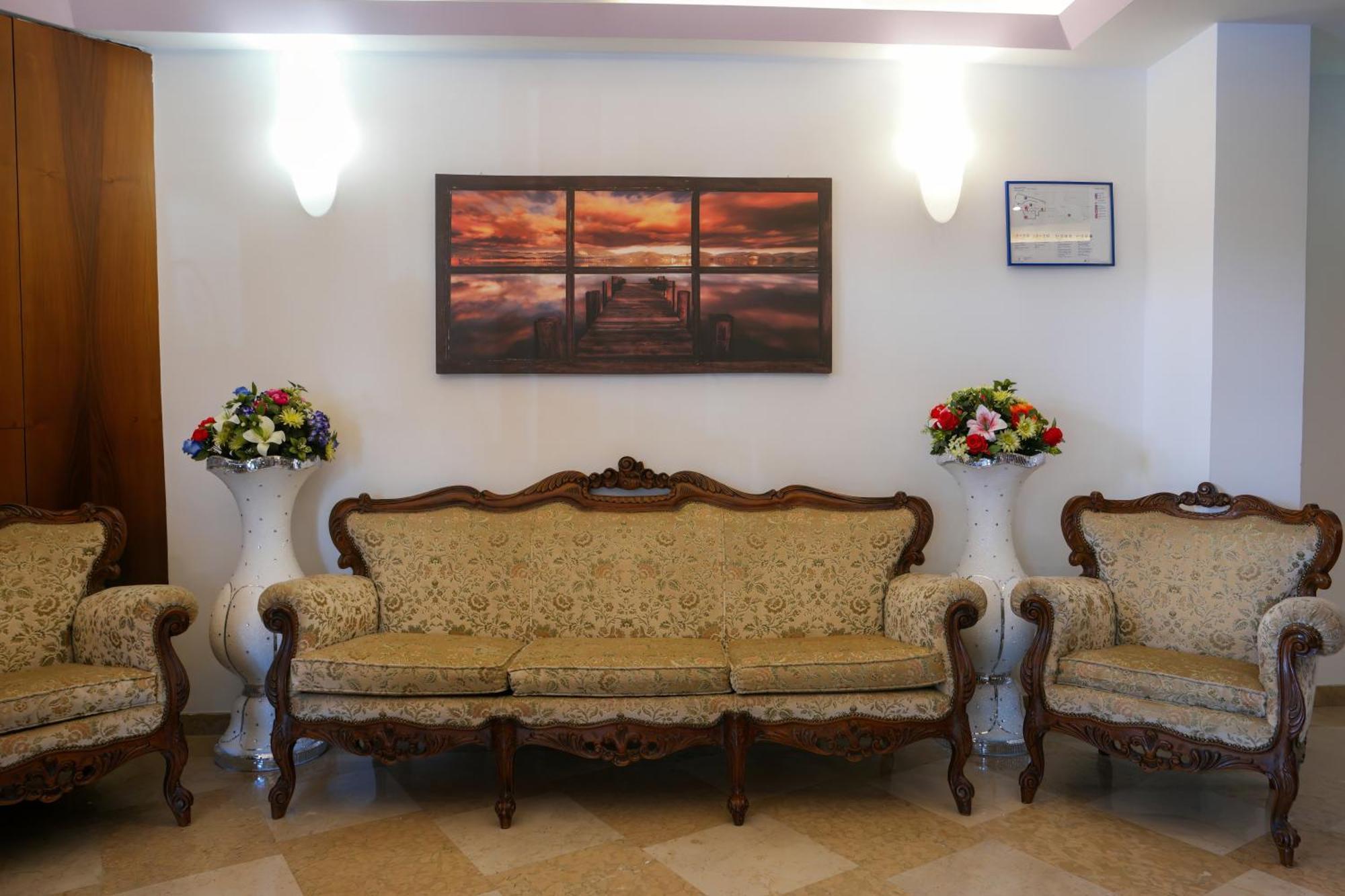 Hotel Alla Giustizia เมสเตร ภายนอก รูปภาพ