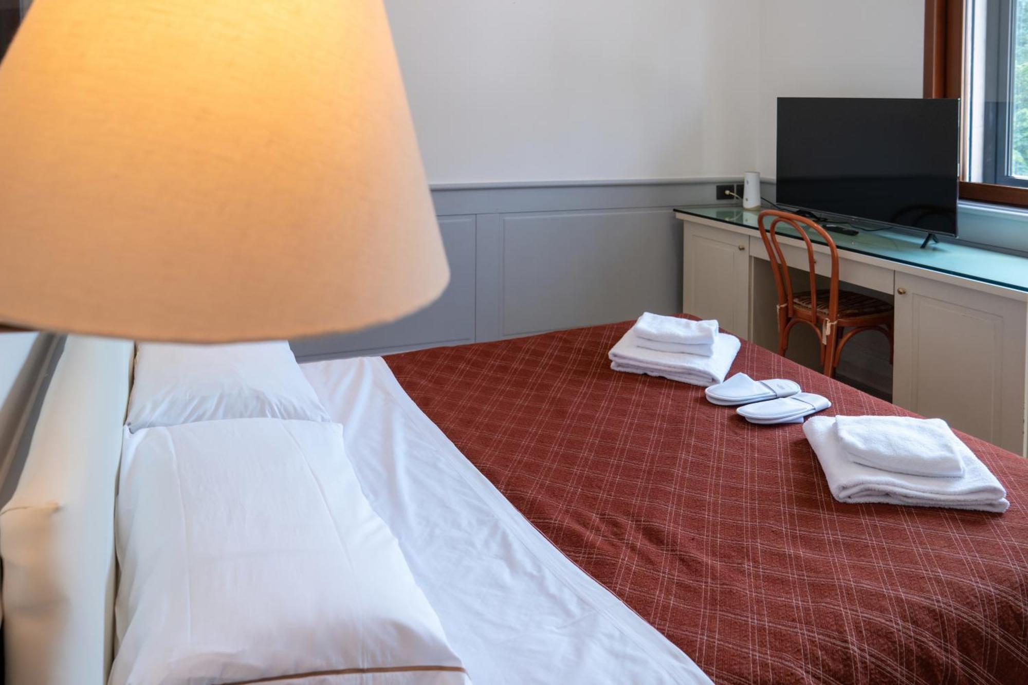 Hotel Alla Giustizia เมสเตร ภายนอก รูปภาพ