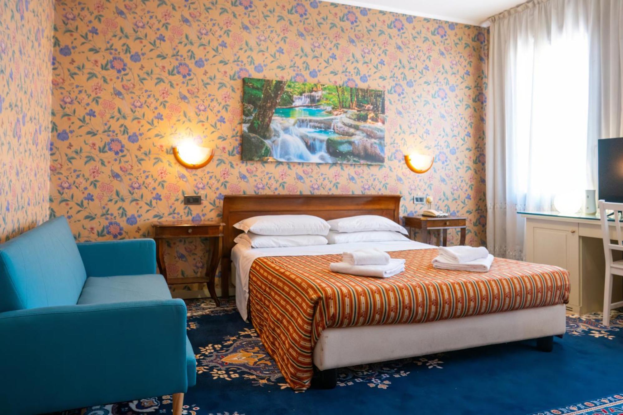 Hotel Alla Giustizia เมสเตร ภายนอก รูปภาพ