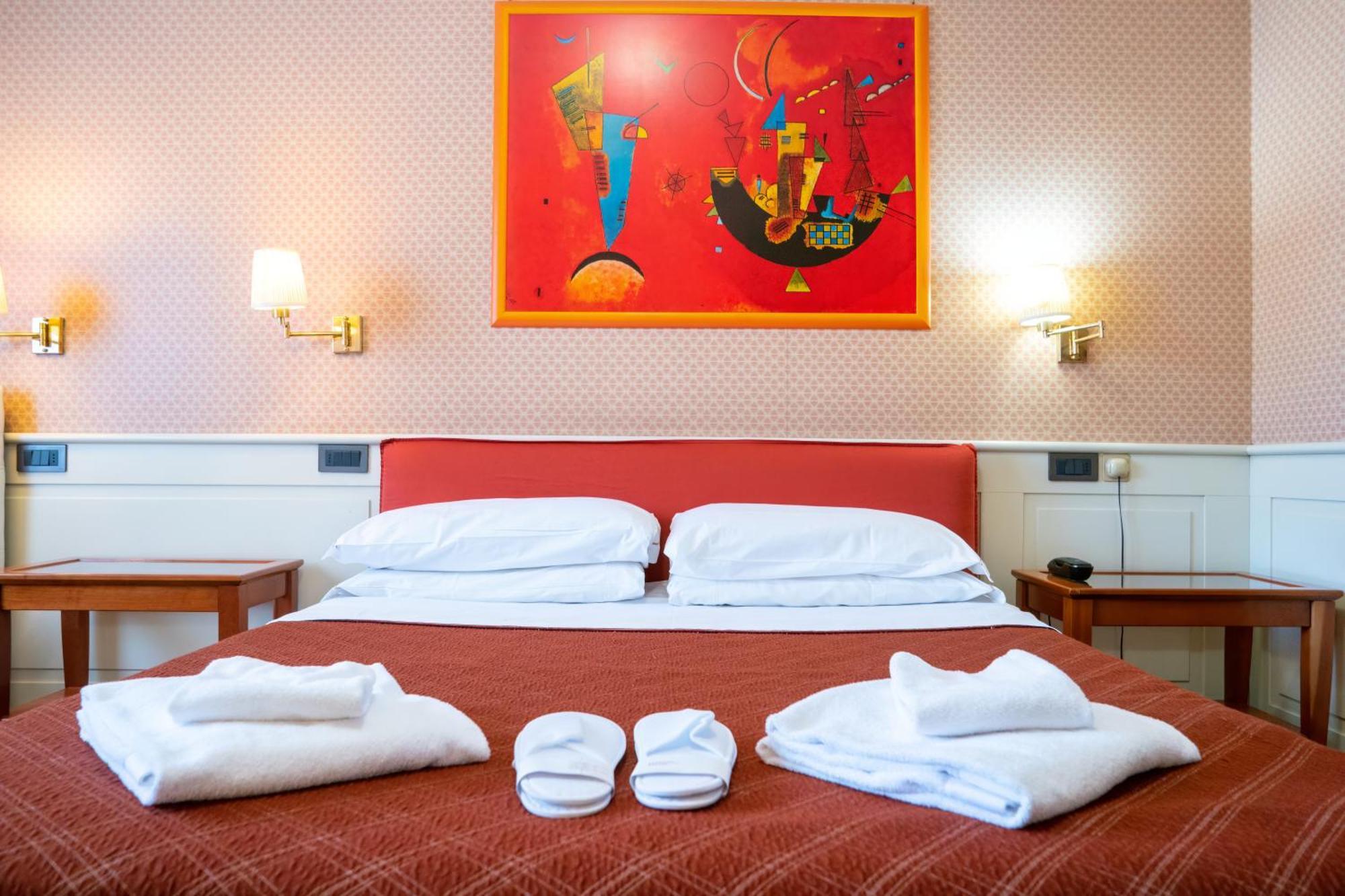 Hotel Alla Giustizia เมสเตร ภายนอก รูปภาพ