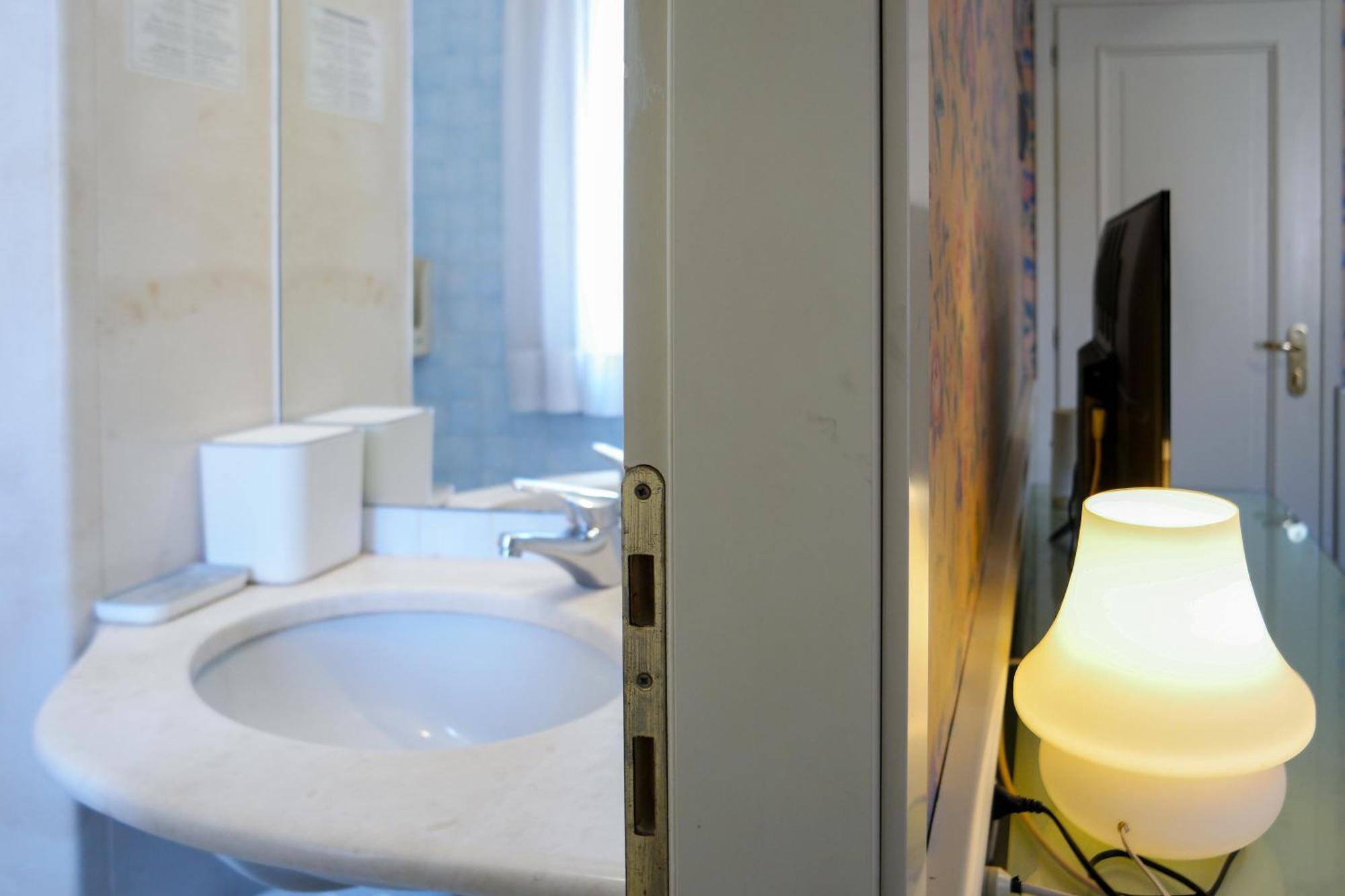 Hotel Alla Giustizia เมสเตร ภายนอก รูปภาพ