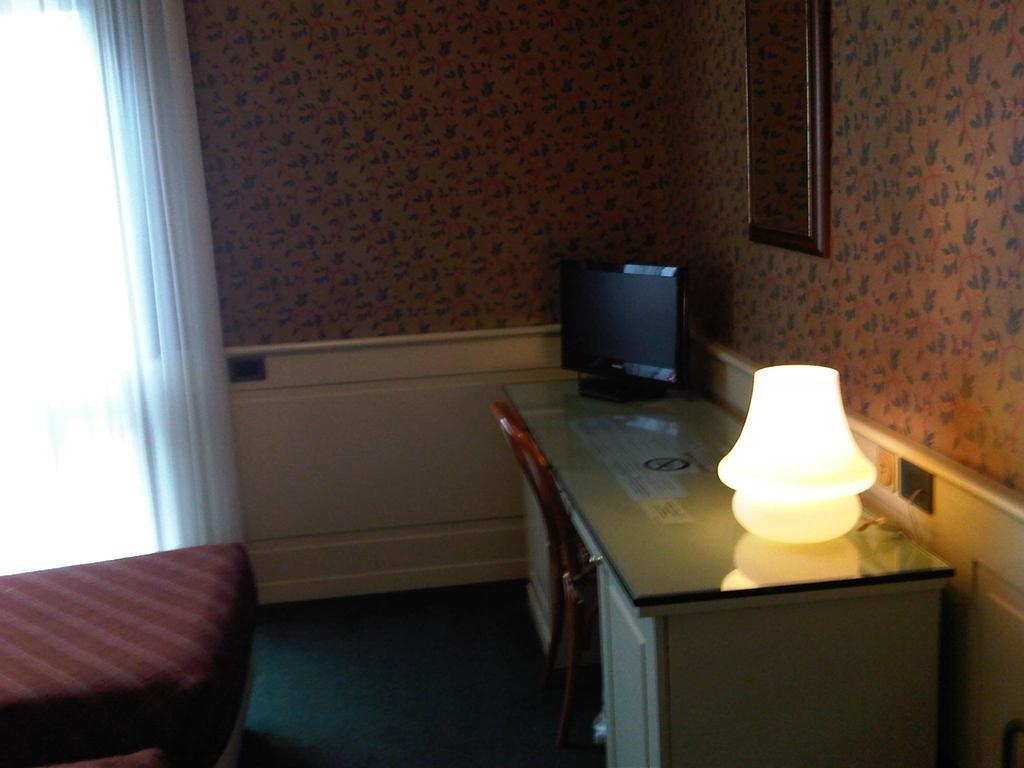 Hotel Alla Giustizia เมสเตร ภายนอก รูปภาพ